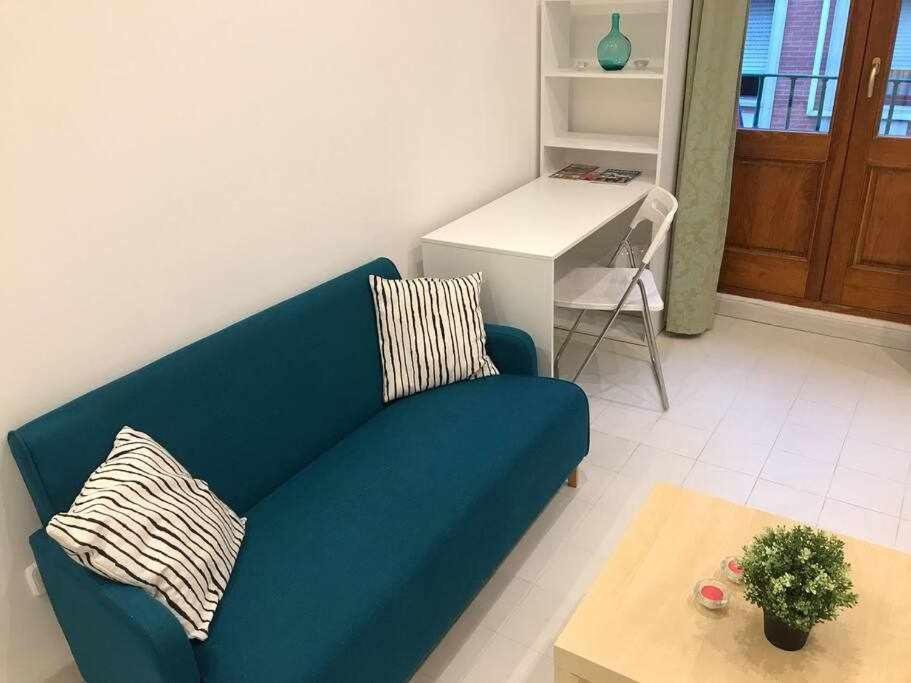 Un Genial Estudio En El Barrio Las Cortes มาดริด ภายนอก รูปภาพ